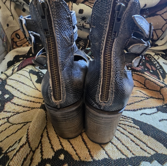 FREEBIRD Randi Reptile Snake Pewter Gray Heeled Leather Shoes - Size 10 NEW FIRM - Picture 11 of 15